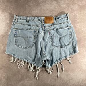 90’s Women’s Levi’s Cut Off Distressed Denim Shorts Waist 37 560 Light Wash